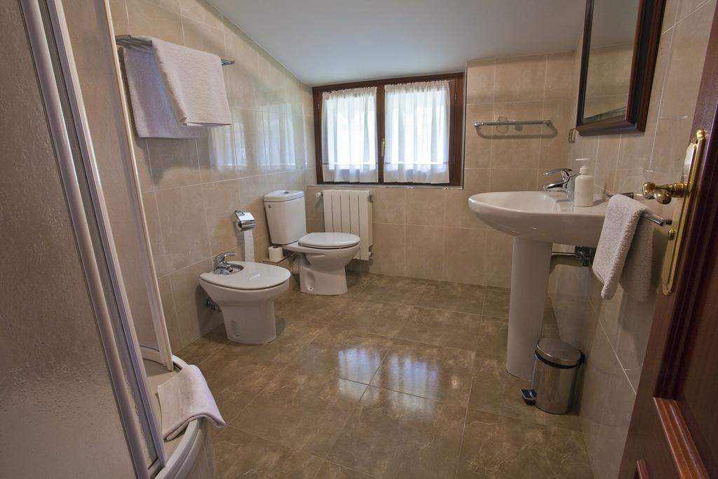 Anzuola Agroturismo Ibarre מראה חיצוני תמונה